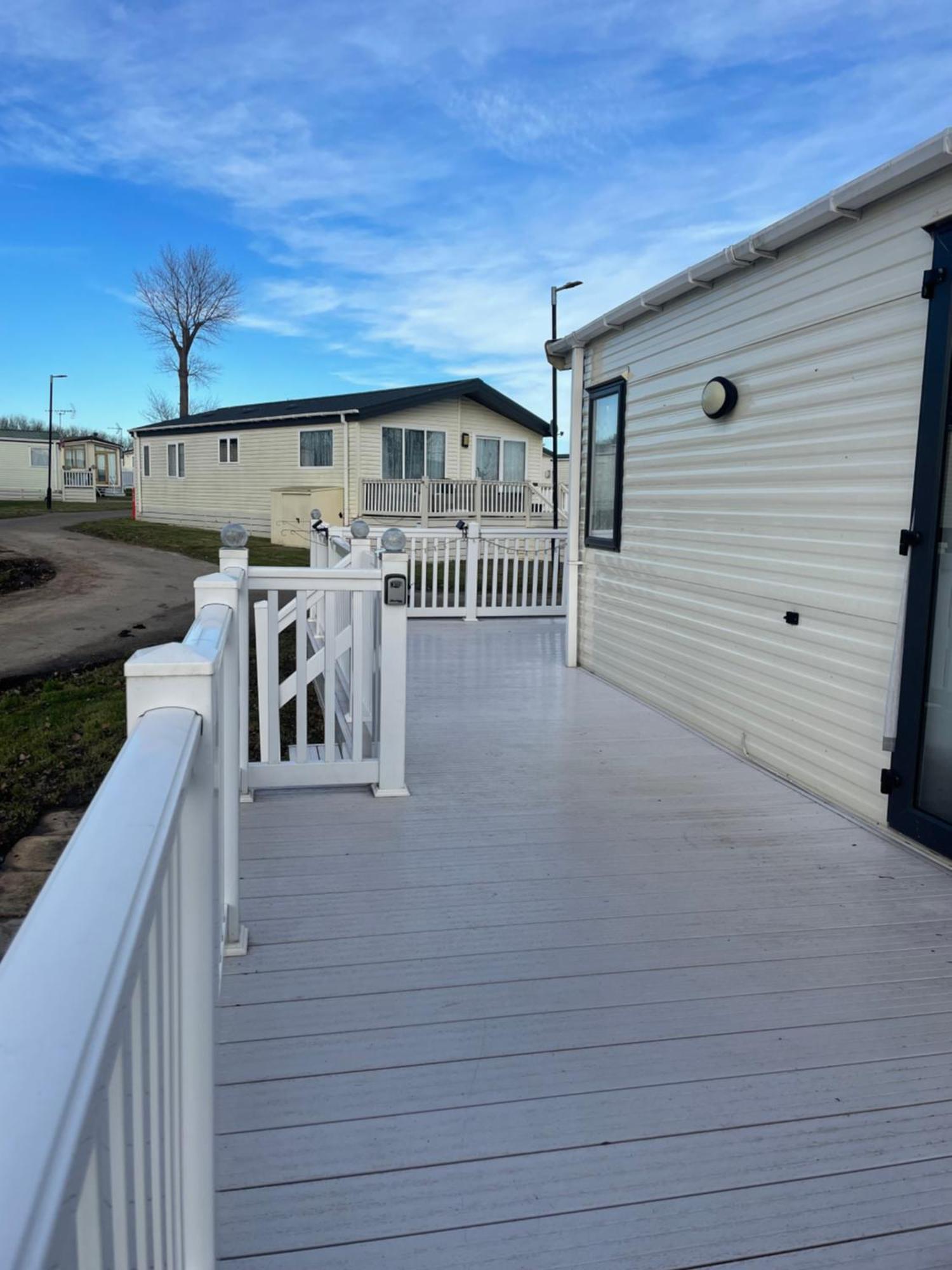 Highfield Grange Caravan Park Hotell Little Clacton Exteriör bild